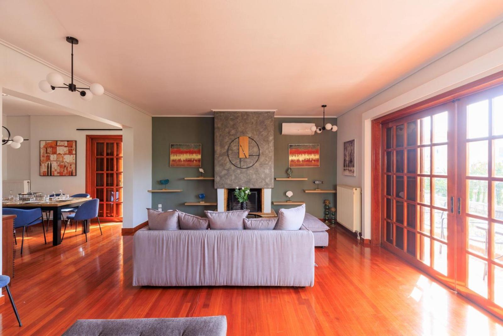 Aiolos Grand Super Lux Suite Kalamaki Alimos Near The Sea Афины Экстерьер фото